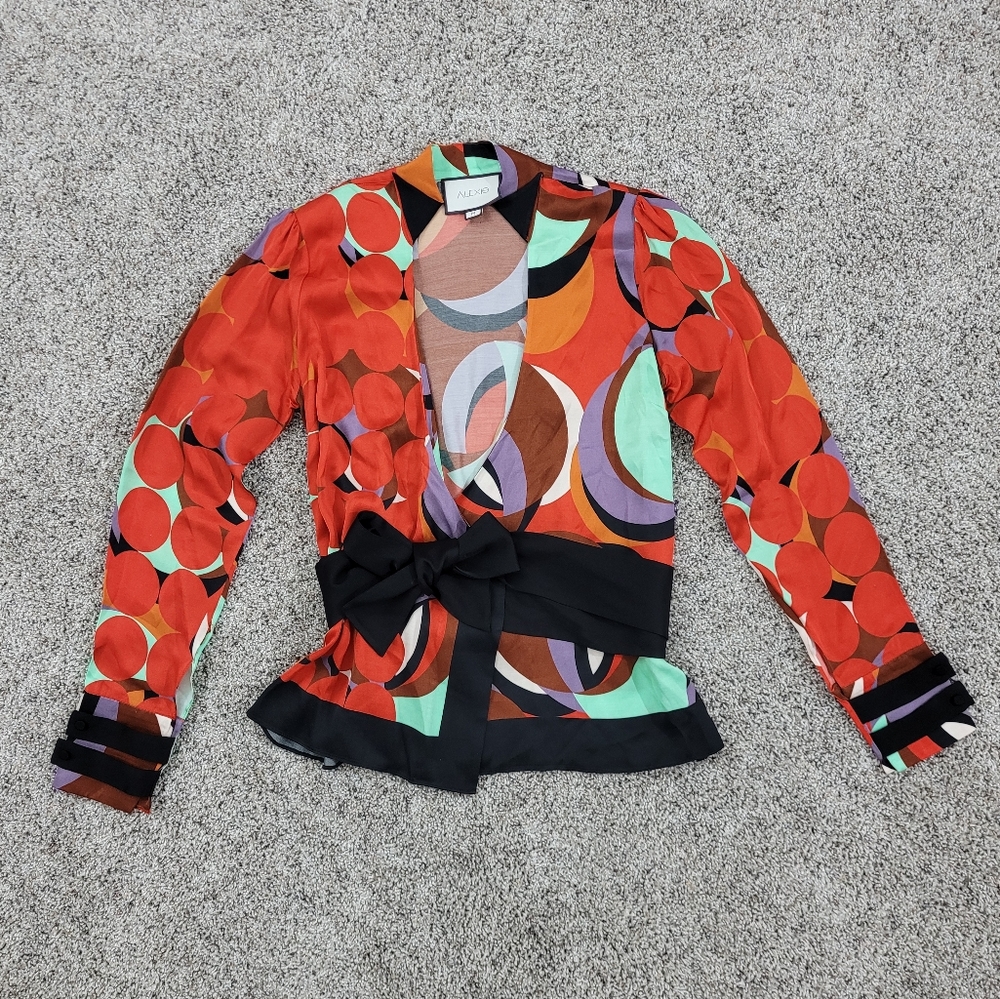 Alexis Tarvos Wrap Top - Picture 2 of 16